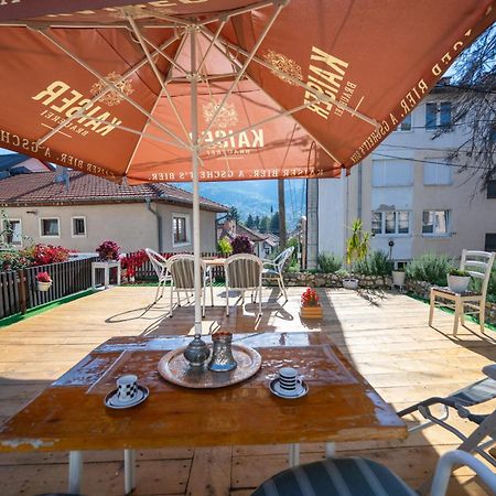 Spacious And Bright 2Bdr Apartment In The Old Town Sarajevo Exterior photo