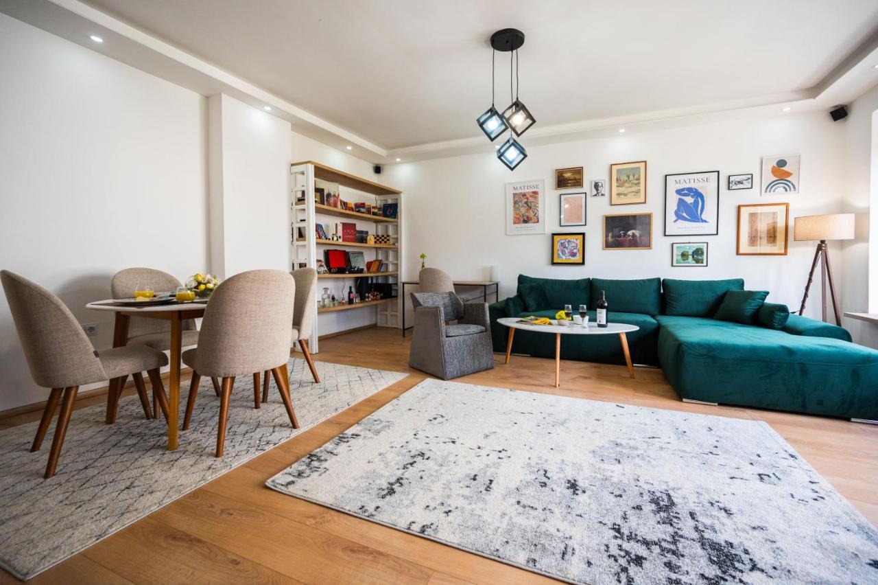 Spacious And Bright 2Bdr Apartment In The Old Town Sarajevo Exterior photo