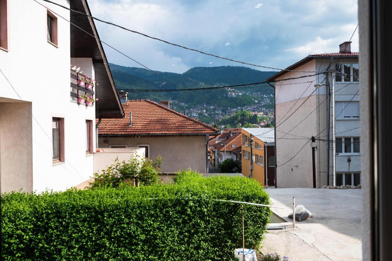 Spacious And Bright 2Bdr Apartment In The Old Town Sarajevo Exterior photo