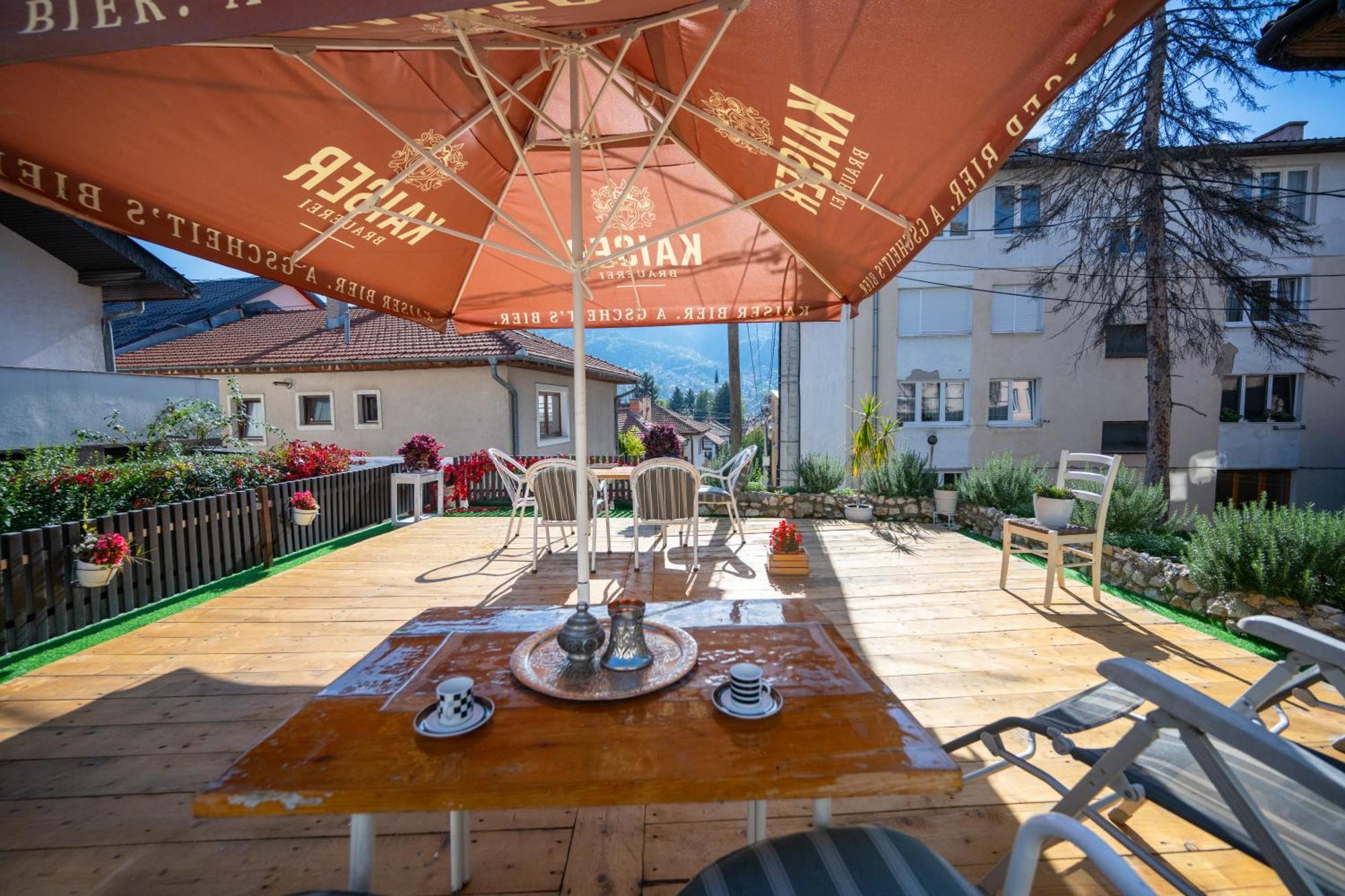 Spacious And Bright 2Bdr Apartment In The Old Town Sarajevo Exterior photo