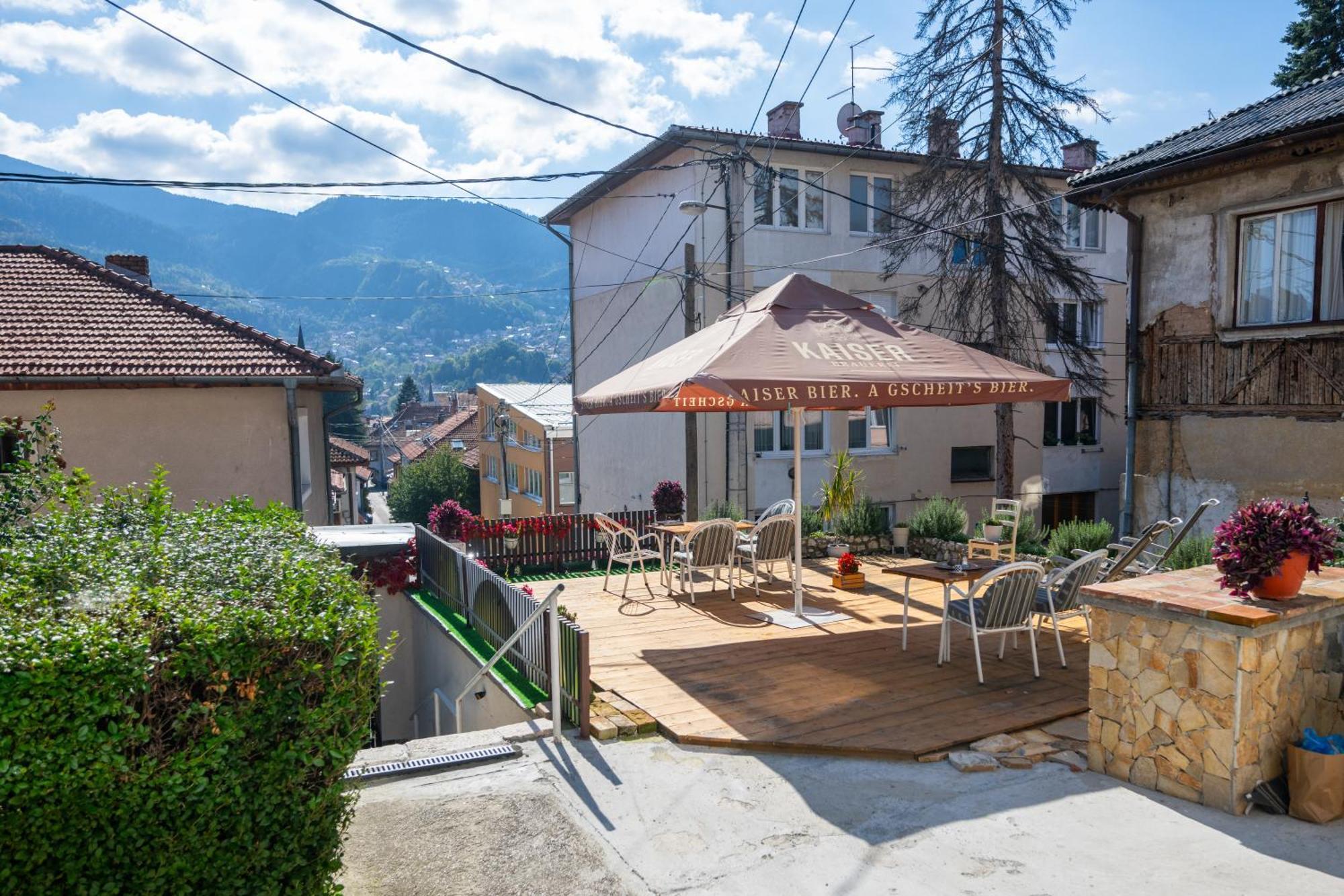 Spacious And Bright 2Bdr Apartment In The Old Town Sarajevo Exterior photo